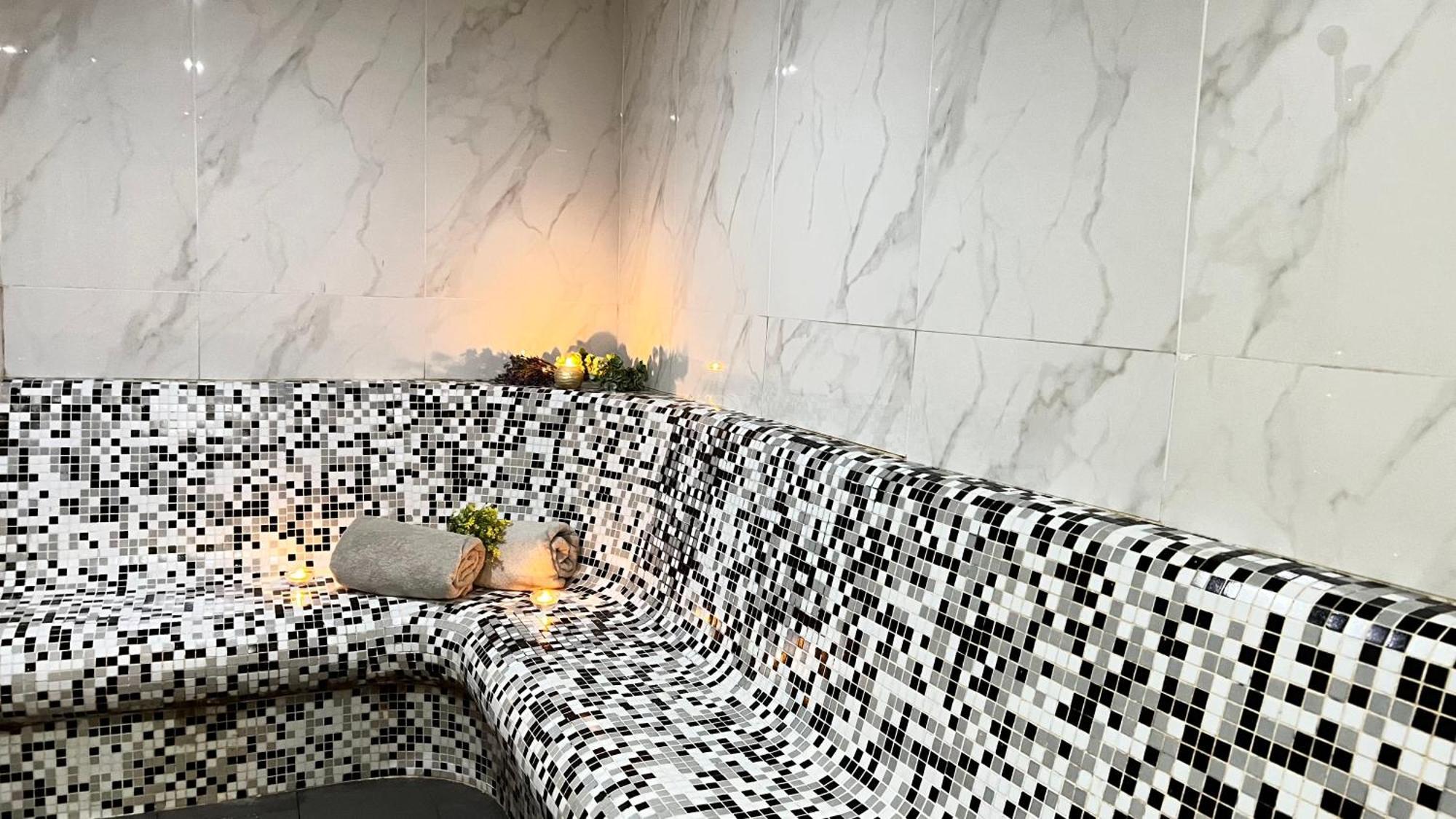 Hotel Orpheus - Casino And Spa بامبوروفو المظهر الخارجي الصورة