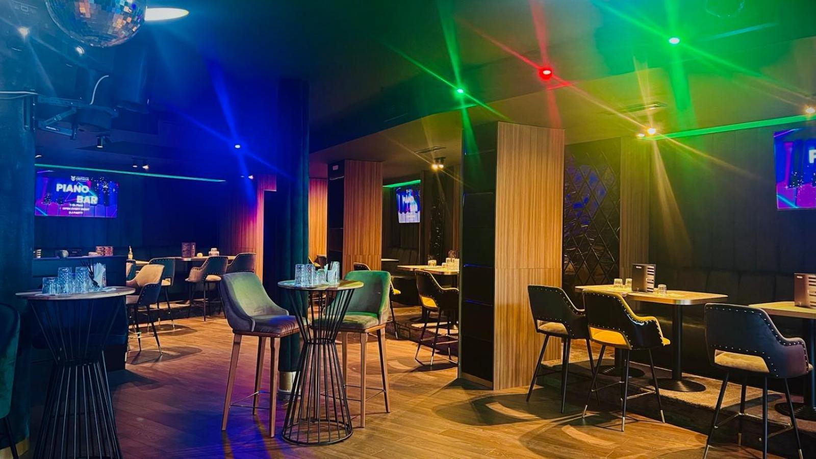 Hotel Orpheus - Casino And Spa بامبوروفو المظهر الخارجي الصورة